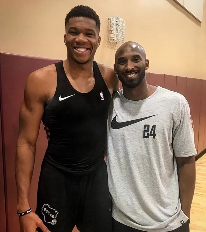 [NBA]阿夫迪亚突破高抛 罗威旱地拔葱空接暴扣