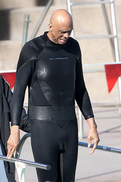 [图]于汉超破门 上海申花2-1逆转青岛西海岸