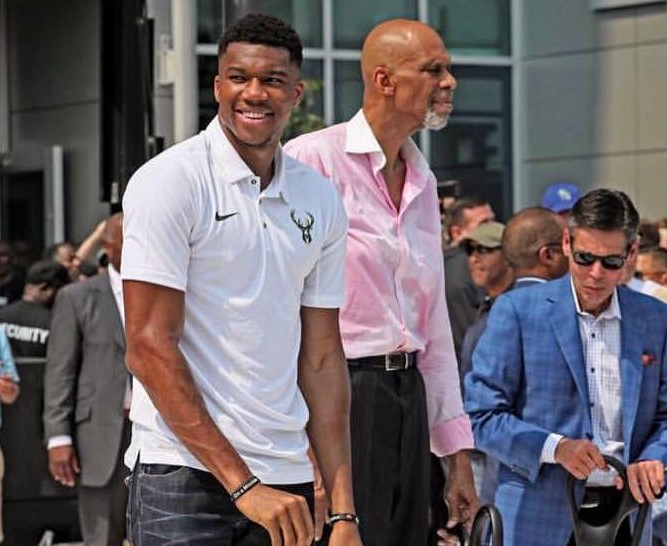 尤尔曼德：安德里希的救险几乎相当于进球；马扎还能继续发展